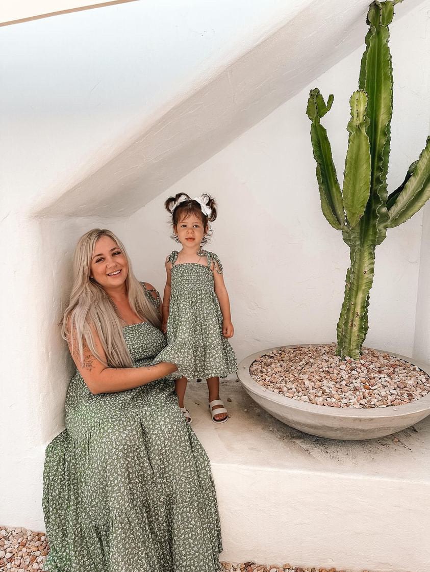 Belle Fleur Verde Dress Adult