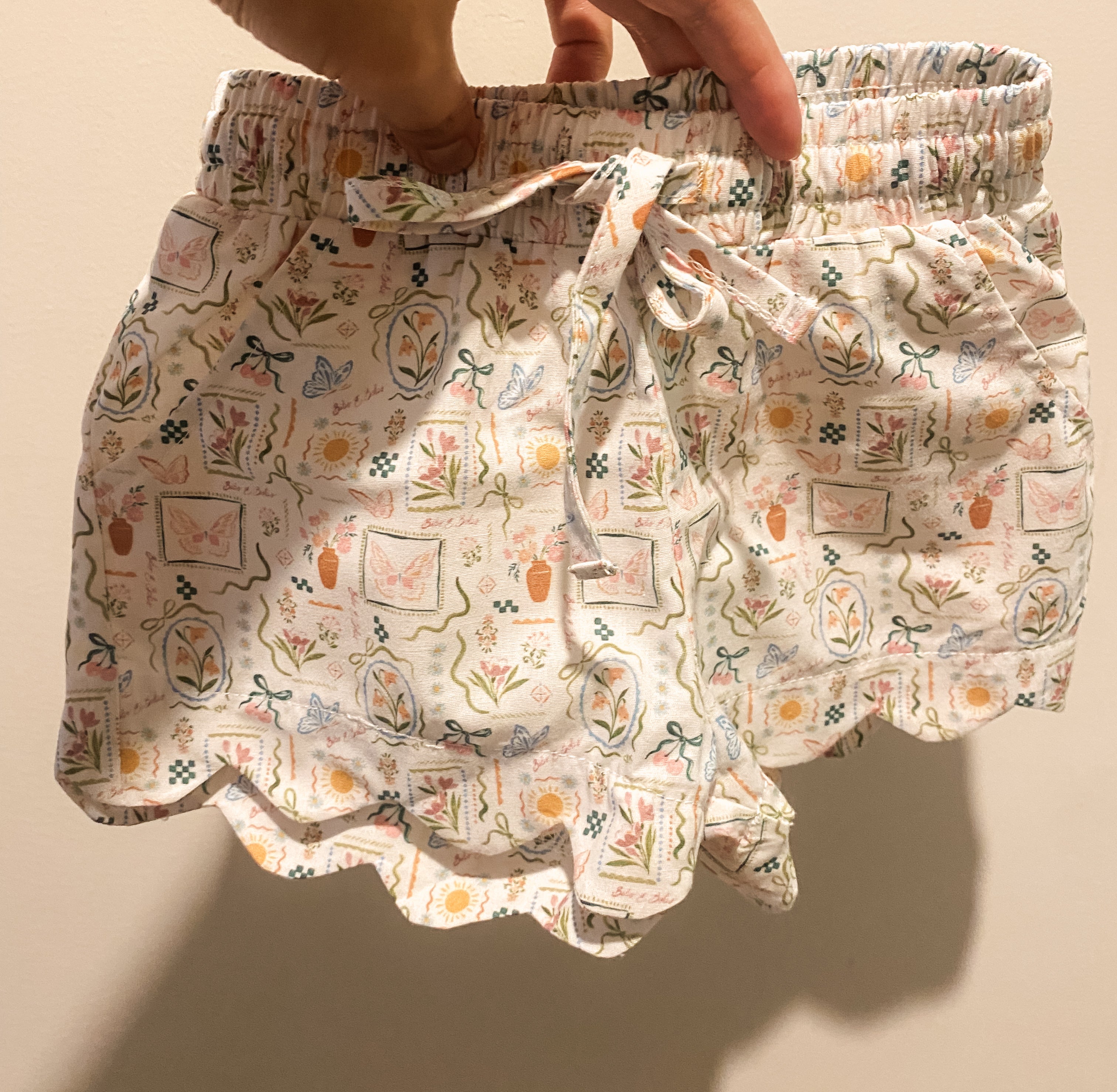 Secret Garden Shorts Mini