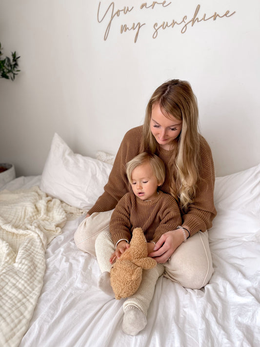 👉 Mum & Mini Cozy Pack – Final Knit Sale $89.99 AUD (was $189.99) WALNUT BROWN